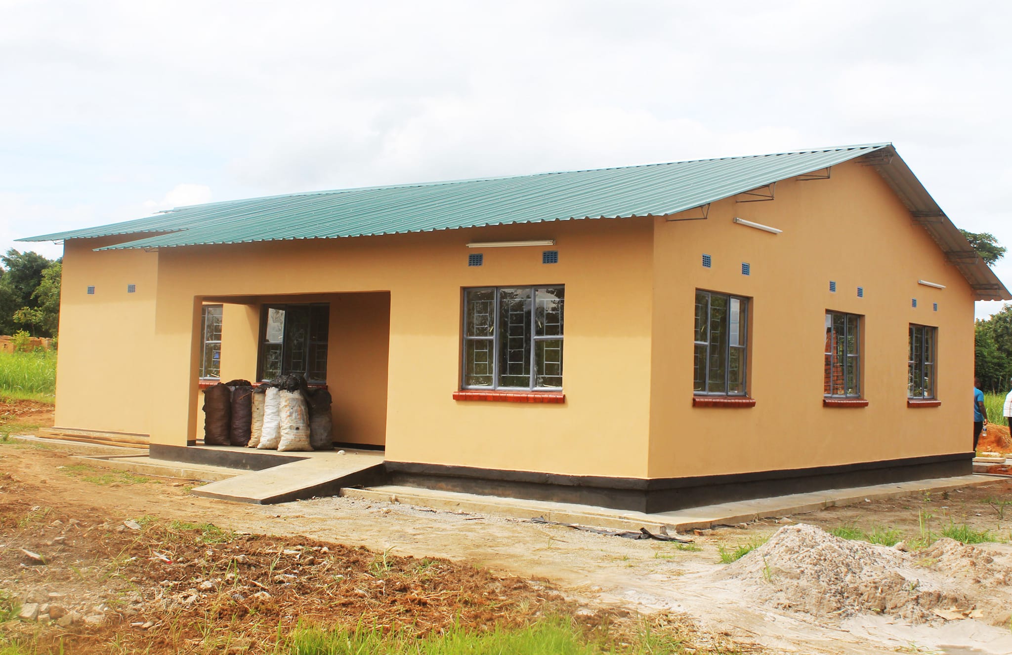 Read more about the article Chasefu teachers in housing empowerment