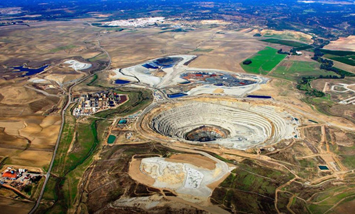 Read more about the article AERIAL MINERAL MAPPING SURVEY REACHES 52.8 % COMPLETION