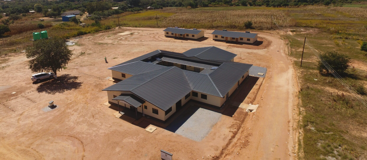 Read more about the article REA POWERS UP KAUMBWE MINI HOSPITAL IN PETAUKE