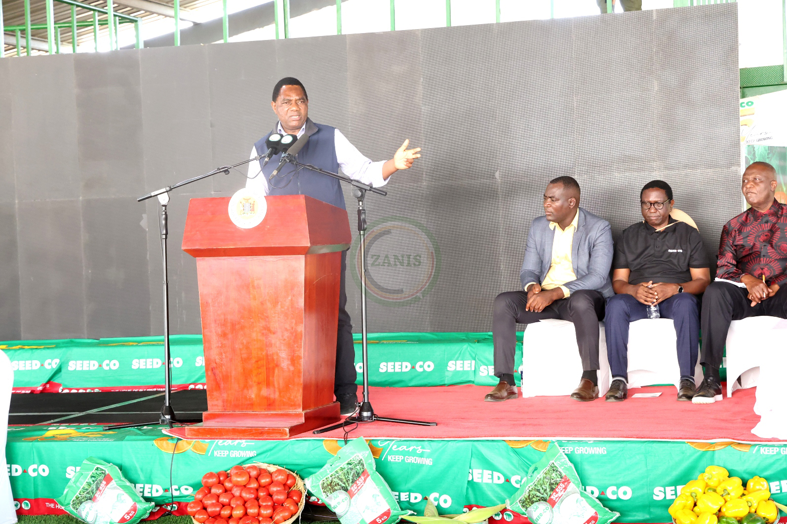 You are currently viewing FARMERS CHALLENGED TO BOOST HOURS OF PRODUCTIVITY