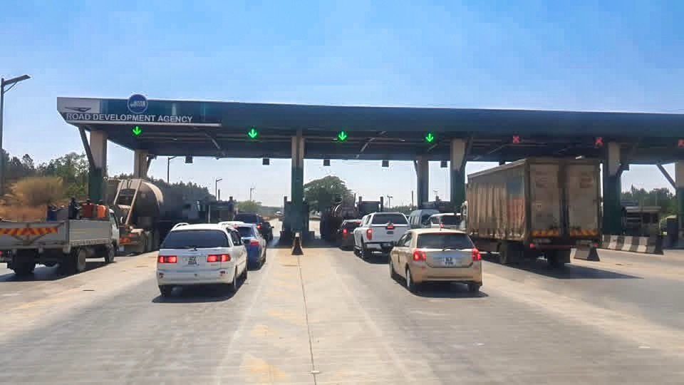 Read more about the article GOVERNMENT REAFFIRMS COMMITMENT TO STRONG ROAD INFRASTRUCTURE