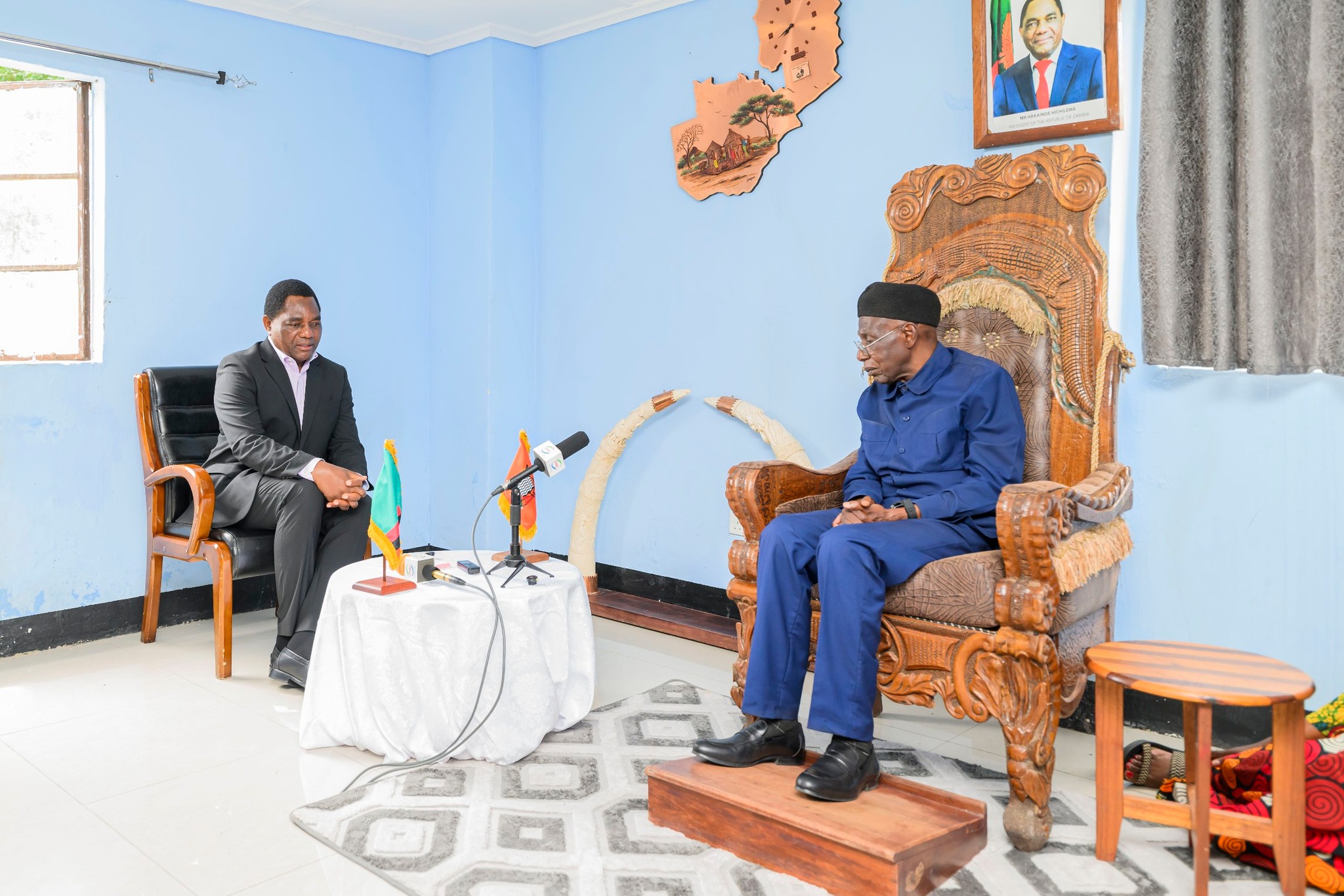 You are currently viewing PRESIDENT HICHILEMA CALLS ON PARAMOUNT CHIEF CHITIMUKULU