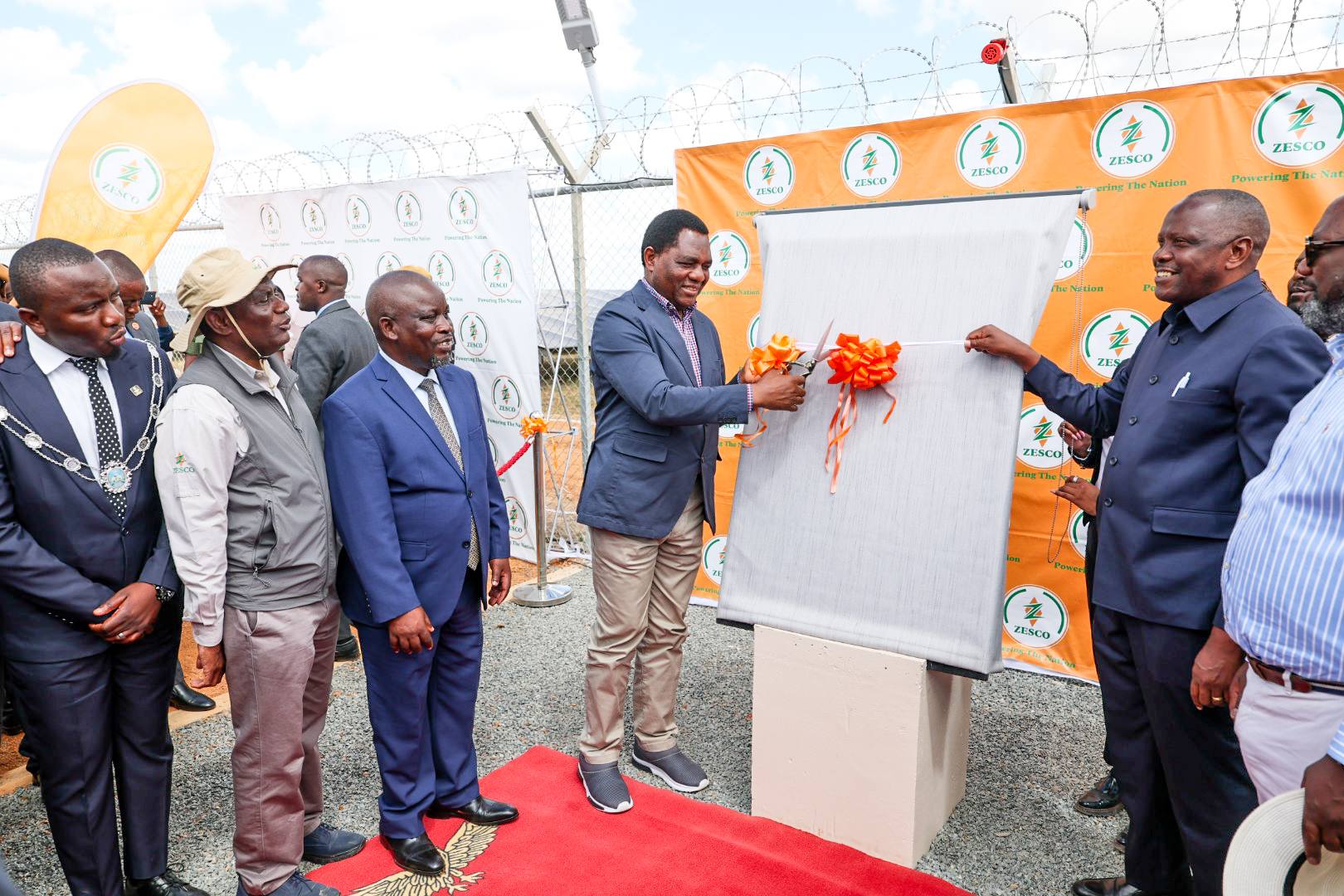 You are currently viewing PRESIDENT HICHILEMA COMMISSIONS MABUMBA SOLAR PLANT IN MANSA