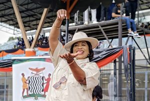 Read more about the article MULYATA COMMISSIONS K364,990 MOTHERS’ SHELTER IN CHAISA