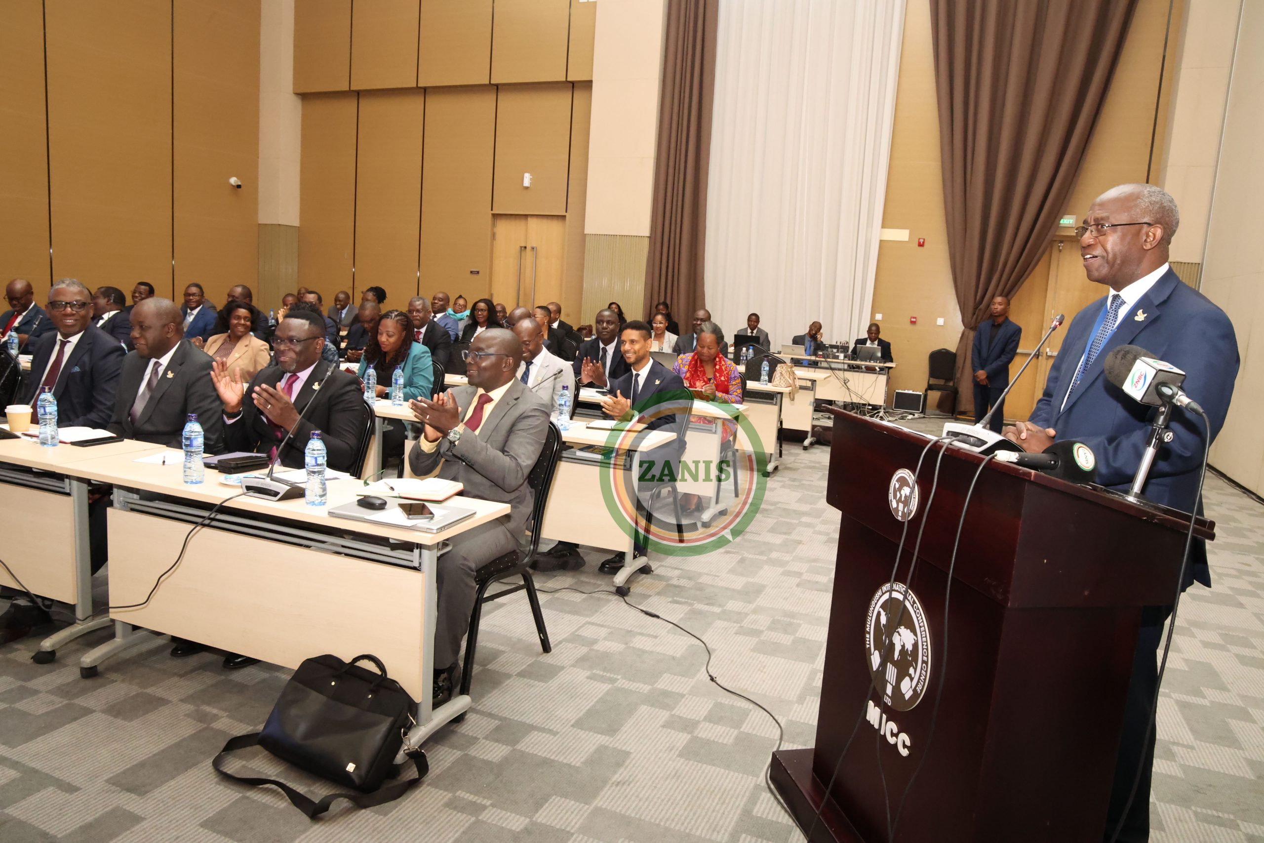 You are currently viewing KANGWA URGES PERMANENT SECRETARIES TO MAINTAIN PROFESSIONALISM