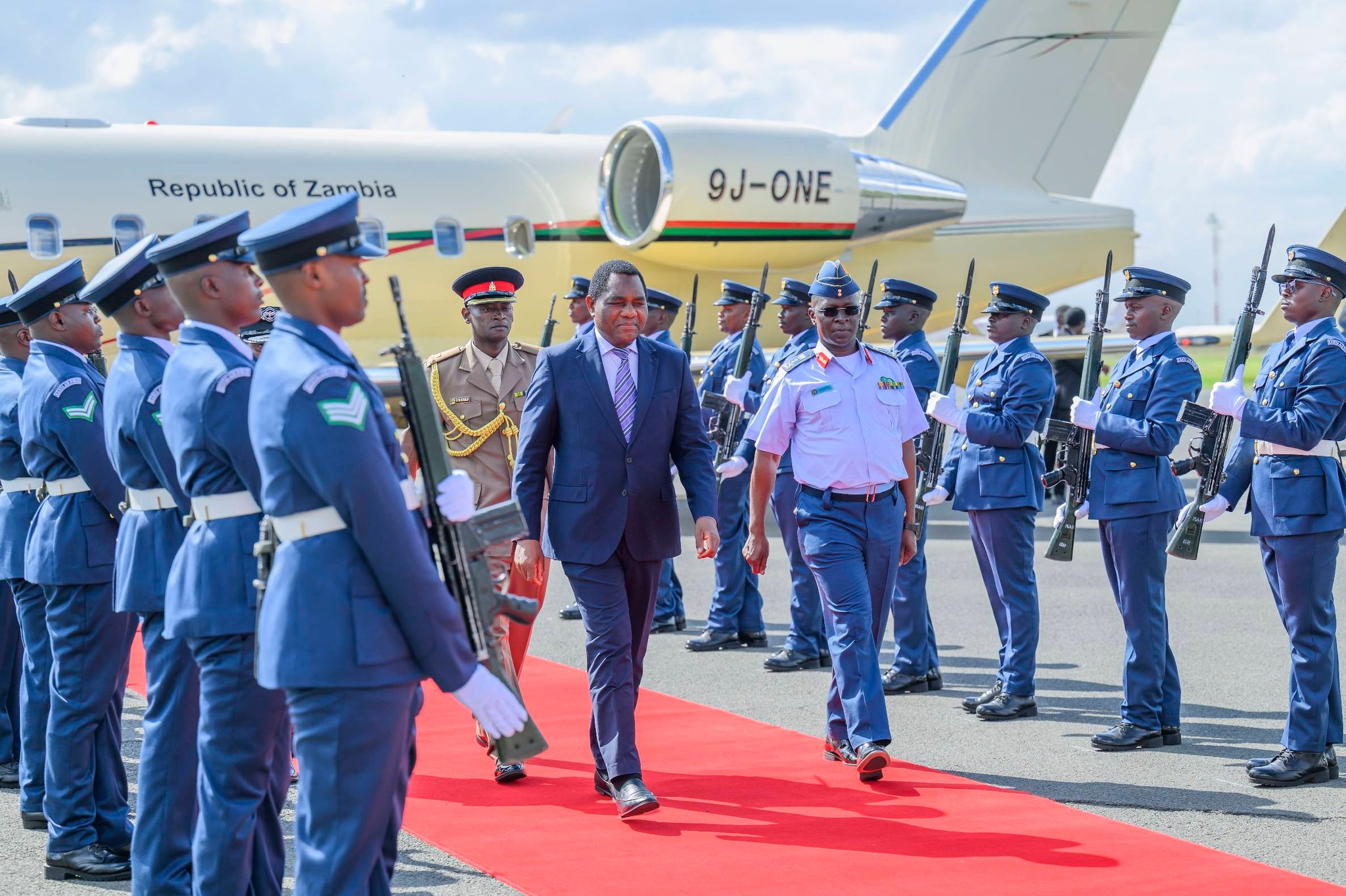 You are currently viewing PRESIDENT HICHILEMA ARRIVES IN NAIROBI FOR FRANCE-AFRICA SUMMIT