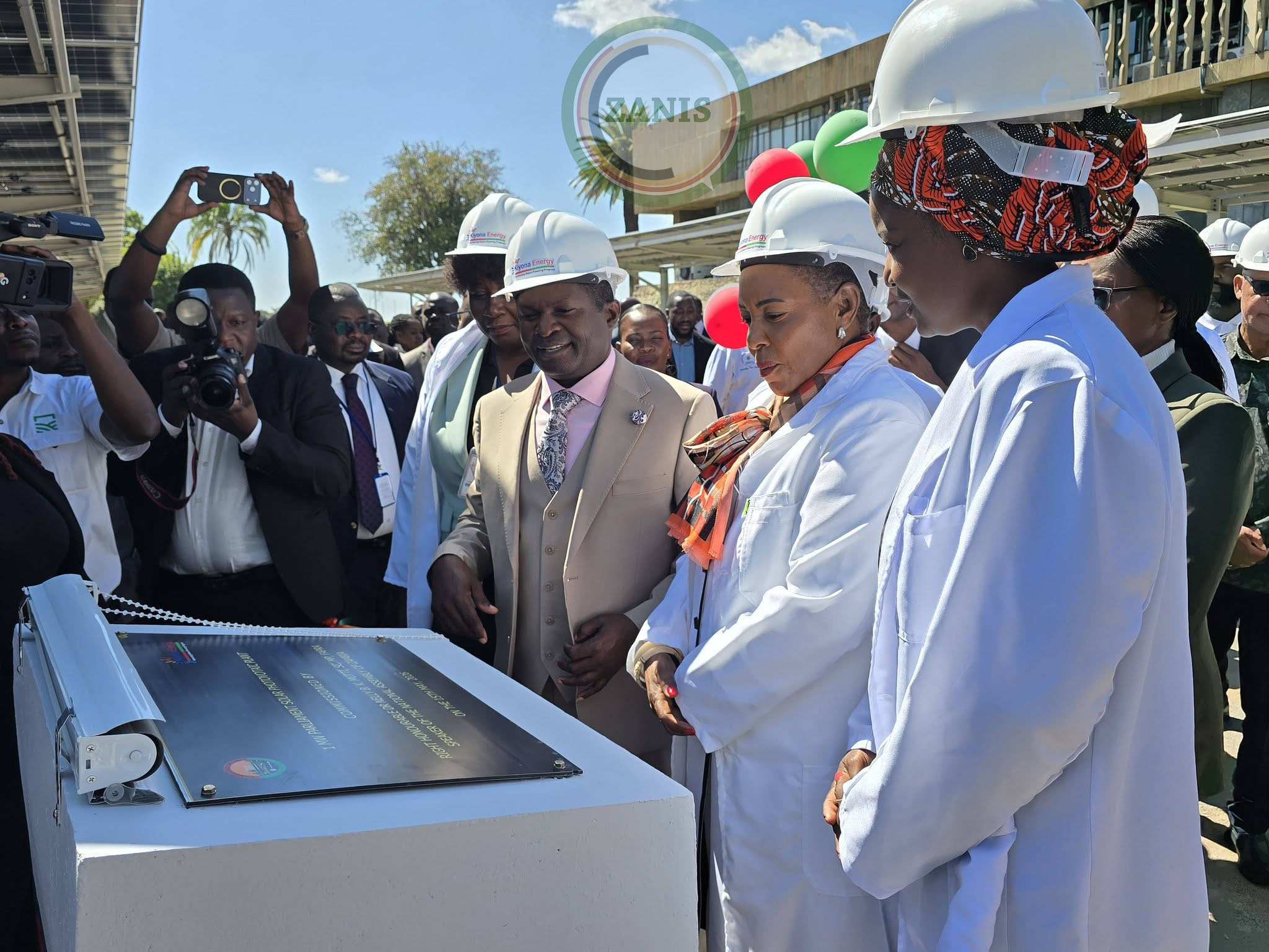You are currently viewing MUTTI COMMISSIONS SOLAR PHOTOVOLTAIC PLANT AT PARLIAMENT BUILDINGS