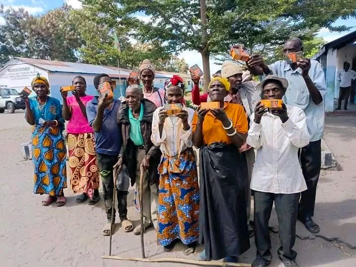 You are currently viewing Govt. to distribute 1,930 phones for SCT in Lundazi